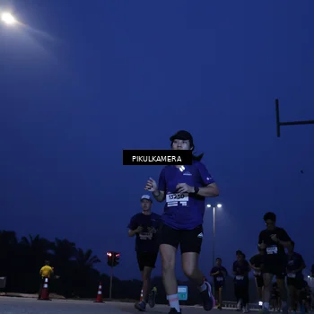 Runner Photo 7314265