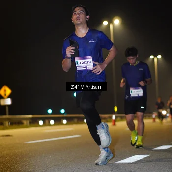 Runner Photo 7314300