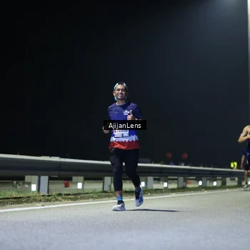 Runner Photo 7314304