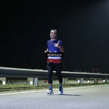 Runner Photo 7314328