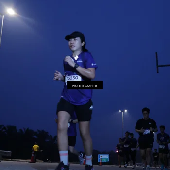 Runner Photo 7314343