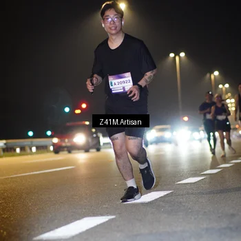Runner Photo 7314359