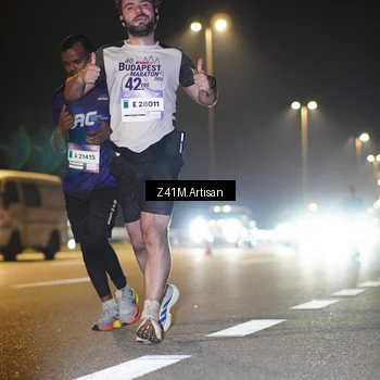 Runner Photo 7314408
