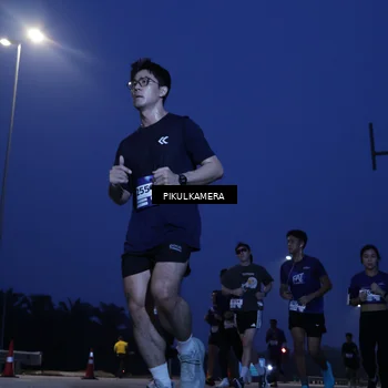 Runner Photo 7314414