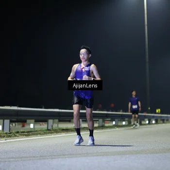Runner Photo 7314440