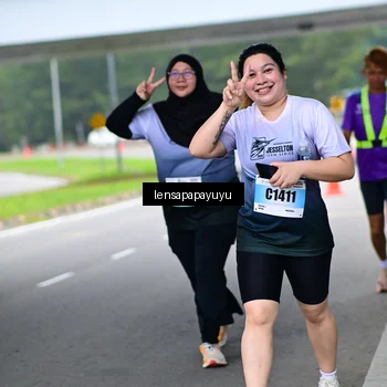 Runner Photo 7314443