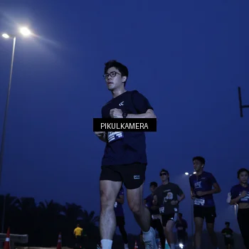Runner Photo 7314444