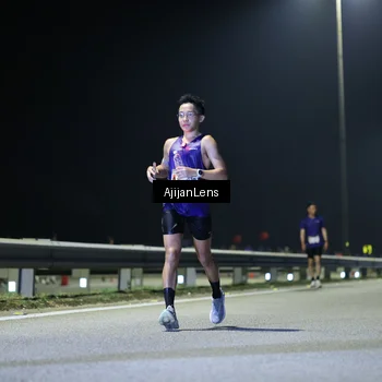 Runner Photo 7314446