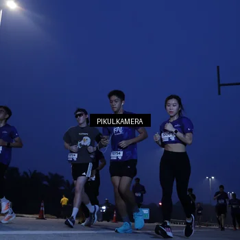 Runner Photo 7314481