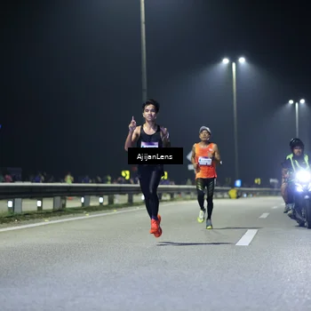 Runner Photo 7314508