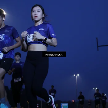 Runner Photo 7314549
