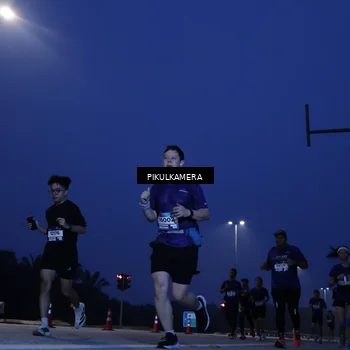 Runner Photo 7314646