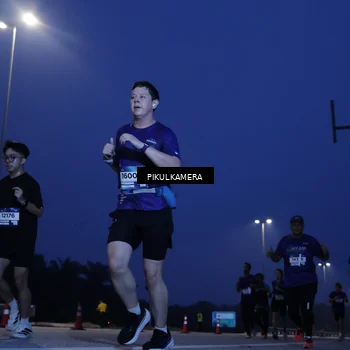 Runner Photo 7314651