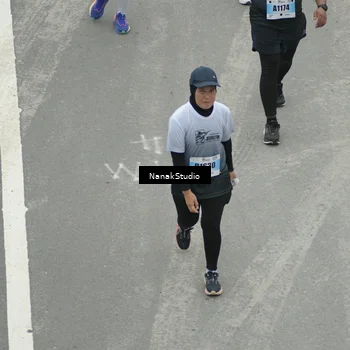 Runner Photo 7314678