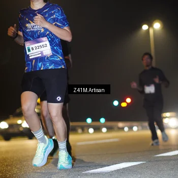 Runner Photo 7314696