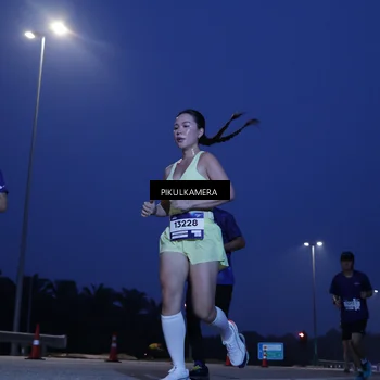 Runner Photo 7314732