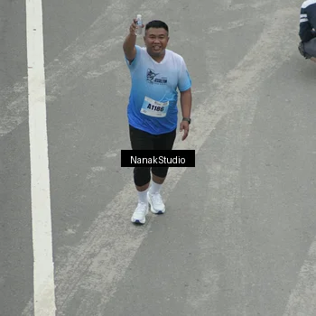 Runner Photo 7314752