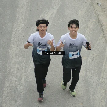 Runner Photo 7314773