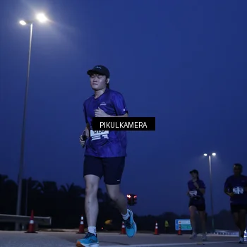 Runner Photo 7314889
