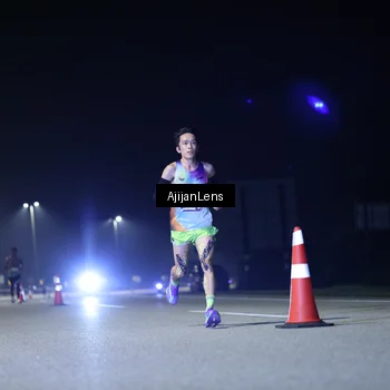 Runner Photo 7314900