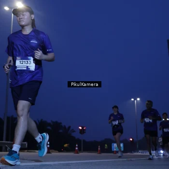 Runner Photo 7314902