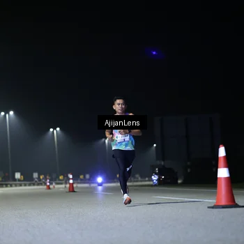 Runner Photo 7314903