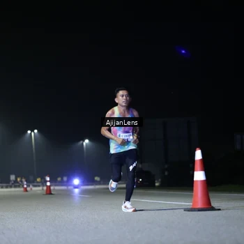 Runner Photo 7314931