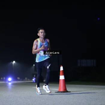 Runner Photo 7314932