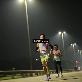 Runner Photo 7314946
