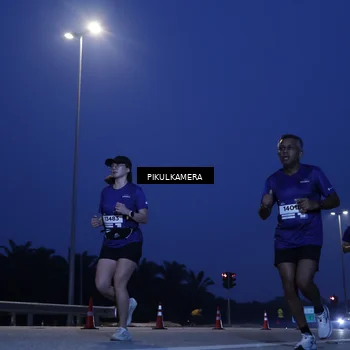Runner Photo 7314965