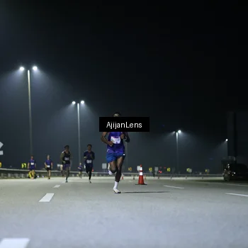 Runner Photo 7314979