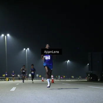 Runner Photo 7314999