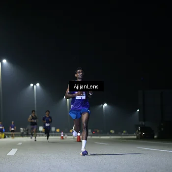 Runner Photo 7315016