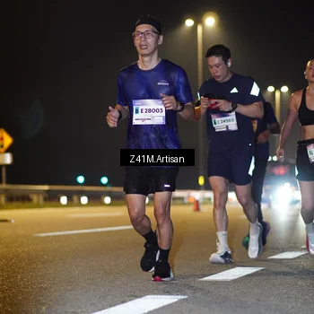 Runner Photo 7315021