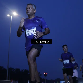 Runner Photo 7315033