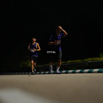Runner Photo 7315102