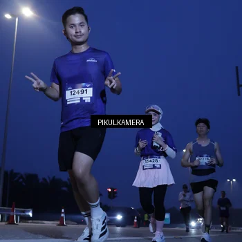 Runner Photo 7315129