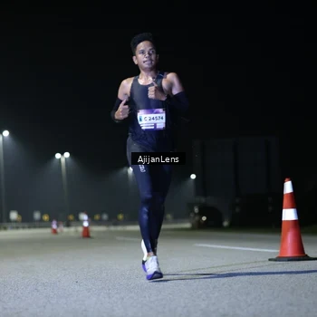Runner Photo 7315189