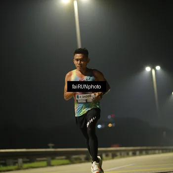 Runner Photo 7315195