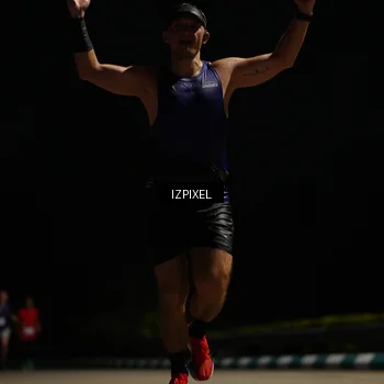 Runner Photo 7315247