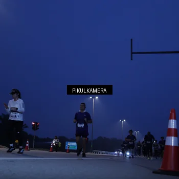 Runner Photo 7315278