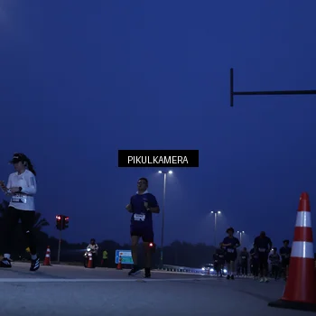 Runner Photo 7315300