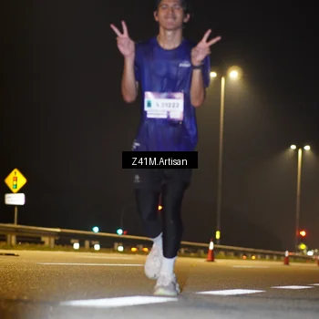 Runner Photo 7315301