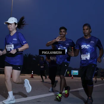 Runner Photo 7315309