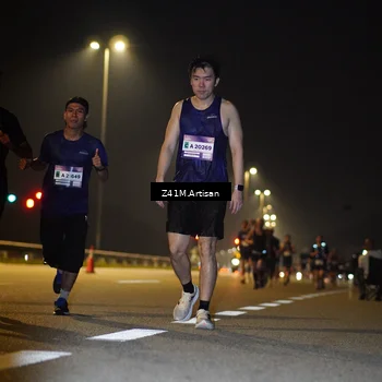 Runner Photo 7315329