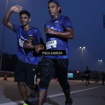 Runner Photo 7315332
