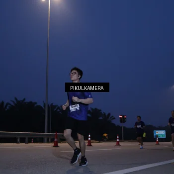 Runner Photo 7315333