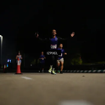 Runner Photo 7315345