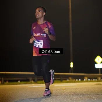 Runner Photo 7315350