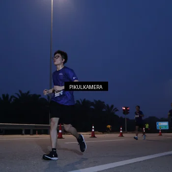 Runner Photo 7315367